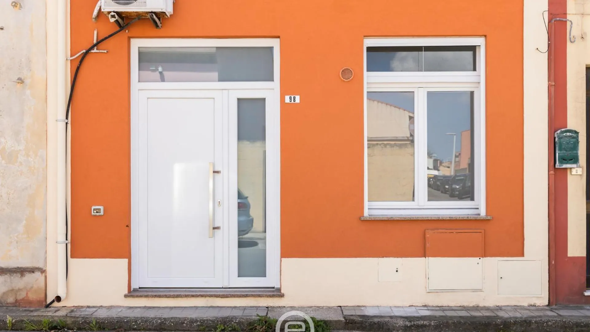 Apartamento La Casa Di Amelie Cabras